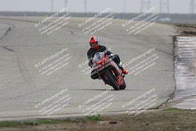 media/Nov-29-2025-TrackDaz (Sat) [[10ae2d9bce]]/A Group/Session 3 (Outside Grapevine)/